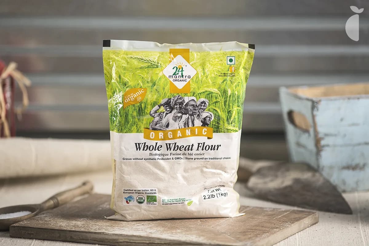 Flour Wheat Whole — 2.2 lb